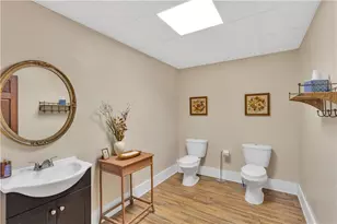 807 Ligonier St, Latrobe, PA 15650 - Photo 10