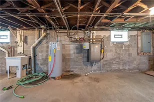 213 Chestnut St, Latrobe, PA 15650 - Photo 24