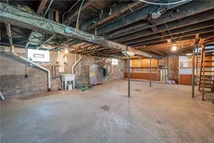 213 Chestnut St, Latrobe, PA 15650 - Photo 22