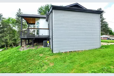 2040 Constitution Blvd, Elizabeth Twp/Boro, PA 15135 - Photo 16