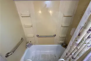 421 Belonda St, Pittsburgh, PA 15211 - Photo 18