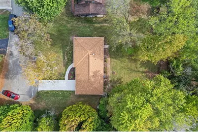 302 McKinney Dr, Moon/Crescent Twp, PA 15108 - Photo 38