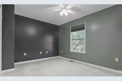 2432 W Hardies Rd, Hampton, PA 15044 - Photo 22
