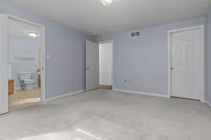 2432 W Hardies Rd, Hampton, PA 15044 - Photo 18