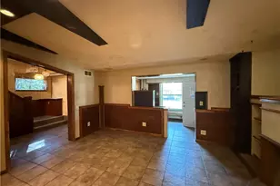 205 E Winter Ave, New Castle, PA 16101 - Photo 2