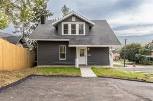 156 S 9th St, Connellsville, PA 15425 - Photo 4