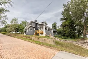 156 S 9th St, Connellsville, PA 15425 - Photo 8