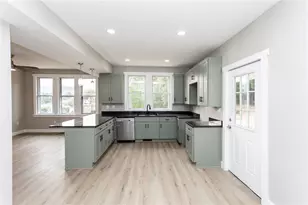 156 S 9th St, Connellsville, PA 15425 - Photo 22