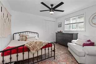 5857 Kings School Rd, Bethel Park, PA 15102 - Photo 18