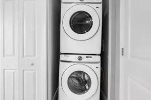 513 Bernhardt Way, Pittsburgh, PA 15213 - Photo 8