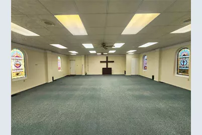 1510 Jackson Ave, New Castle, PA 16101 - Photo 10