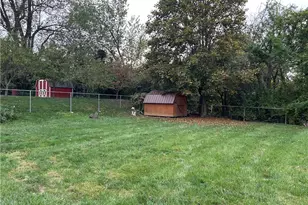 213 New Hampshire Dr, Lower Burrell, PA 15068 - Photo 30