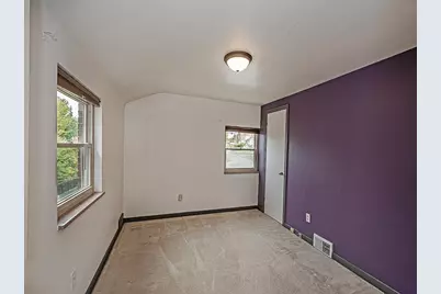 200 Ryan Dr, Scott Township, PA 15220 - Photo 10