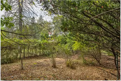 2233 Laketon Rd, Pittsburgh, PA 15221 - Photo 28