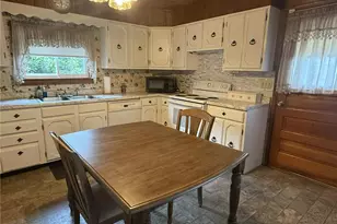 44 E Church St, Georges Township, PA 15436 - Photo 4