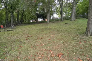 228 Kaplan Ave, Pittsburgh, PA 15227 - Photo 4