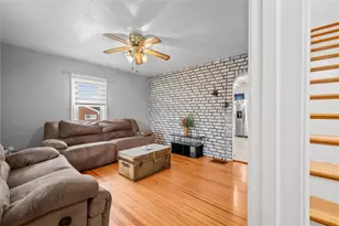 429 Marwood Rd, Winfield Township, PA 16023 - Photo 2