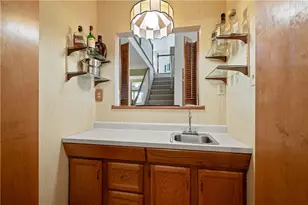 2569 Pheasant Run, Pittsburgh, PA 15090 - Photo 18