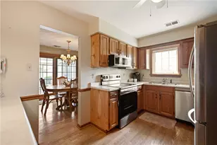 2569 Pheasant Run, Pittsburgh, PA 15090 - Photo 10