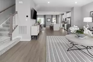 110 Black Oak Ln, South Strabane, PA 15301 - Photo 8