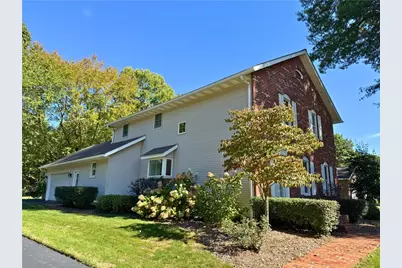 17 Forest Glen Drive, Pine Township, PA 16127 - Photo 2