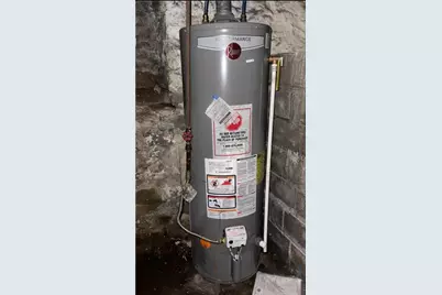 5 Hacker Ave, Jeannette, PA 15644 - Photo 12