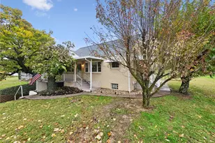 224 Old Rte 217, Derry Township, PA 15627 - Photo 4