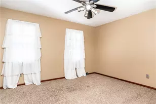 238 Cumberland Dr, Seven Fields Boro, PA 16046 - Photo 38