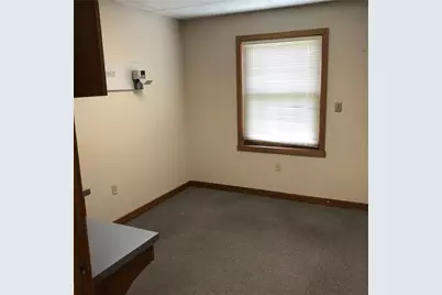 1599 N Hermitage Rd, Hermitage, PA 16148 - Photo 18