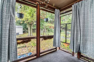 3772 Orpwood St, Pittsburgh, PA 15213 - Photo 16