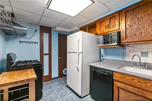 3772 Orpwood St, Pittsburgh, PA 15213 - Photo 8