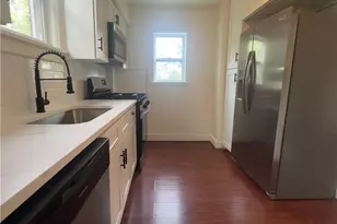 240 Ridgewood Ave, Pittsburgh, PA 15229 - Photo 8