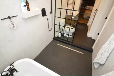 99 S 13th St, Pittsburgh, PA 15203 - Photo 32