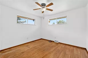 14 Holt Dr, Union Township, PA 15332 - Photo 24