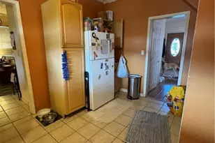 1121 5th St, Manor, PA 15692 - Photo 4