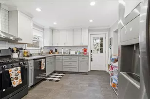 3107 Churchview Ave, Pittsburgh, PA 15227 - Photo 12