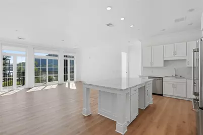 1 1st Street #209, Oakmont, PA 15139 - Photo 2