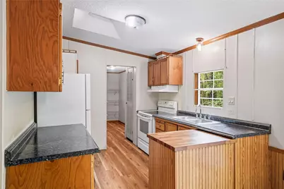 454 Mountain View Rd, Union Township, PA 16101 - Photo 4
