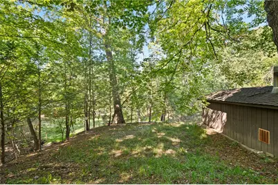 132 Berwyn Rd, Ross Twp, PA 15237 - Photo 24