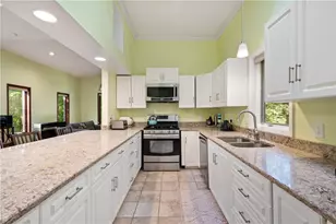 132 Berwyn Rd, Ross Twp, PA 15237 - Photo 8