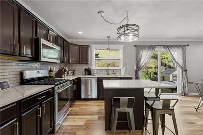 330 Everest Cir, Chartiers, PA 15342 - Photo 16