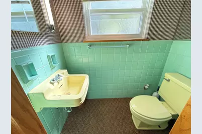 13 Evergreen Drive, Hempfield Township, PA 16125 - Photo 14