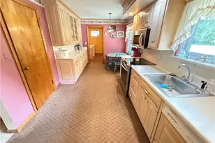 13 Evergreen Dr, Hempfield Township, PA 16125 - Photo 18