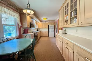 13 Evergreen Dr, Hempfield Township, PA 16125 - Photo 16