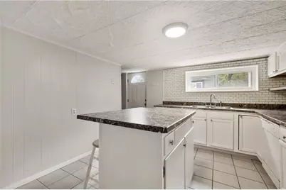 22 Eleanor St, Pittsburgh, PA 15203 - Photo 6