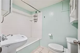 22 Eleanor St, Pittsburgh, PA 15203 - Photo 8