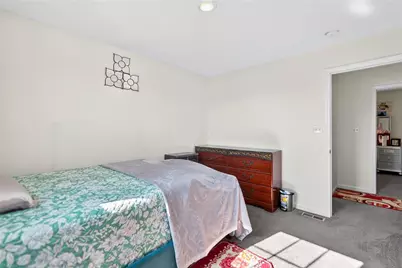 555 Gardenia Dr, Rostraver, PA 15012 - Photo 28