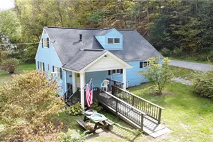 316 Fox Stop Rd, Fallowfield, PA 15022 - Photo 2