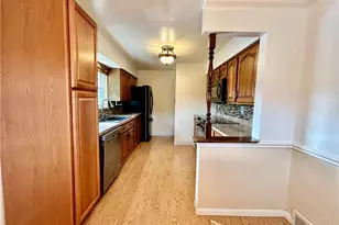 4803 Aspen St, West Mifflin, PA 15122 - Photo 10