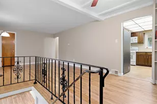 119 Oakhurst Rd, Pittsburgh, PA 15215 - Photo 10